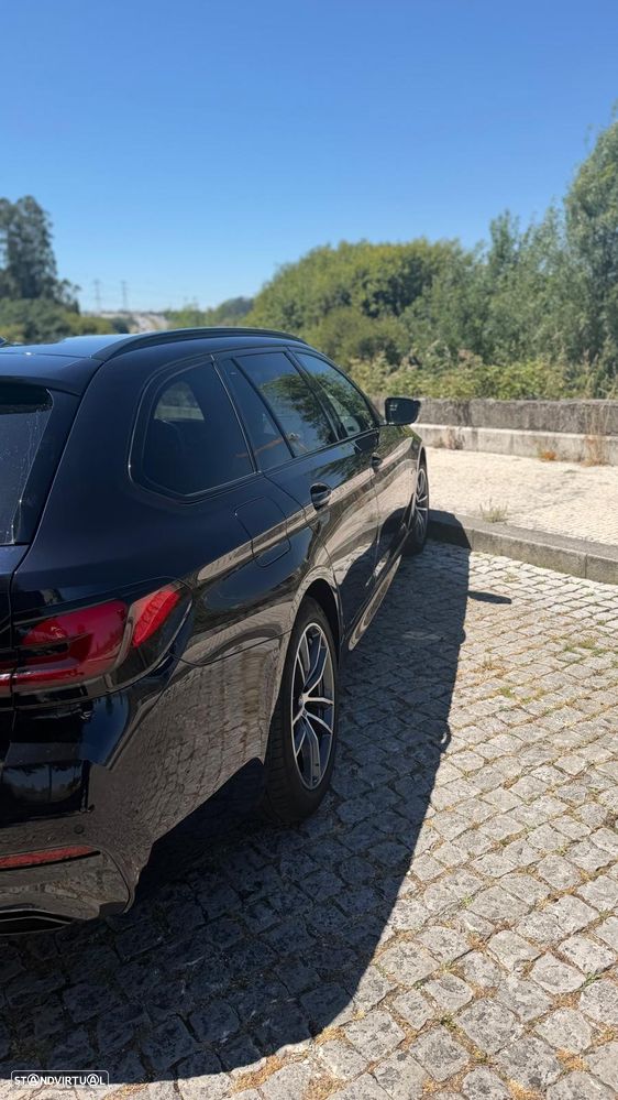 BMW 530 e Pack Desportivo M - 6