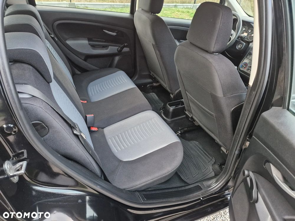 Fiat Punto 1.2 16V Active - 13