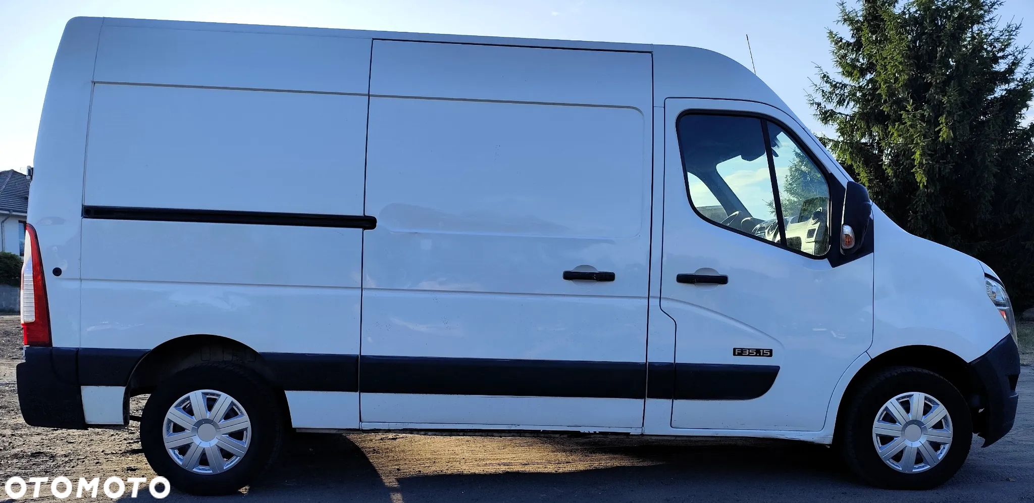 Nissan NV400 - 6