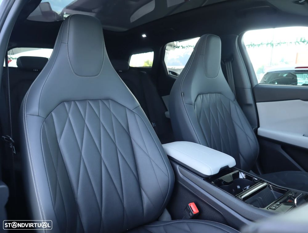 Ford Explorer 79 kWh Premium AWD - 5