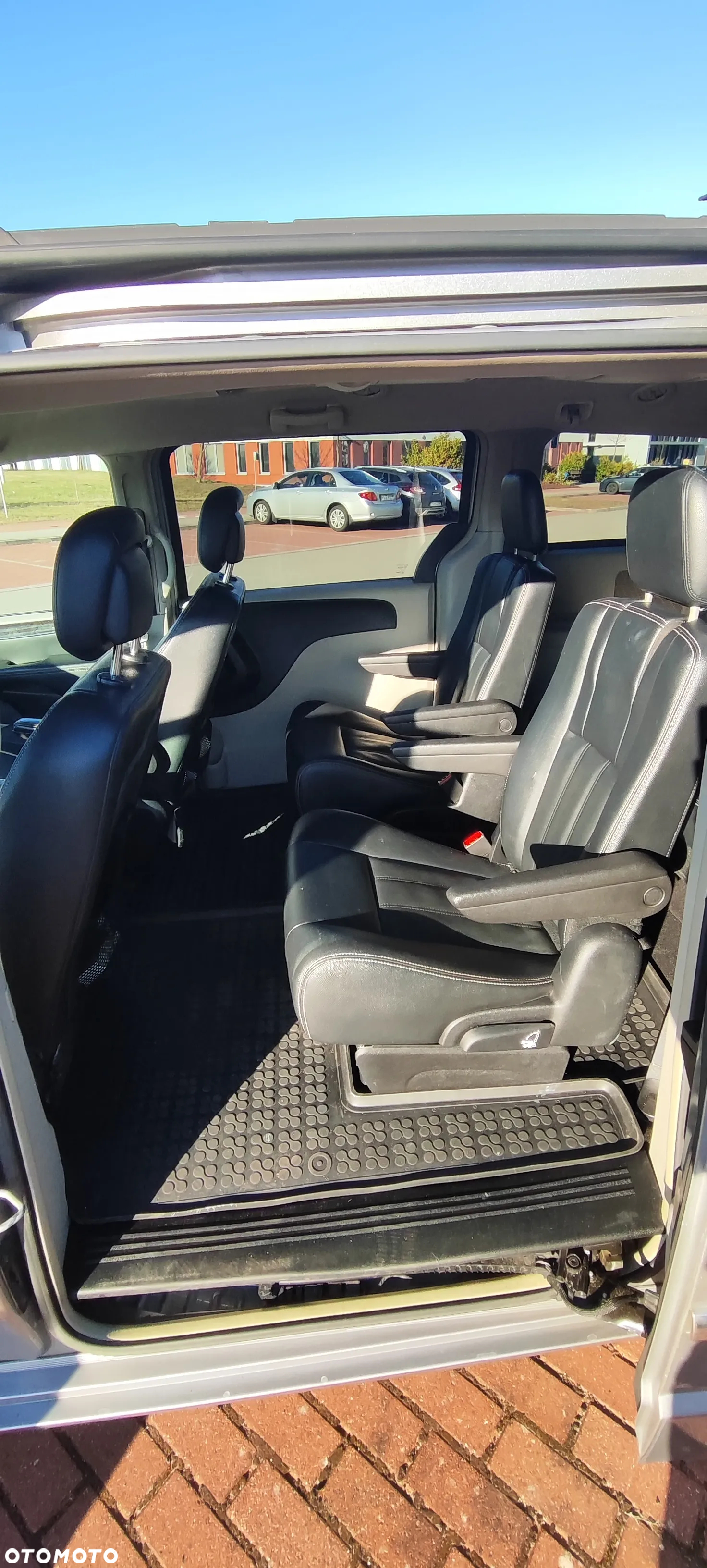 Chrysler Town & Country 3.6 Touring - 17