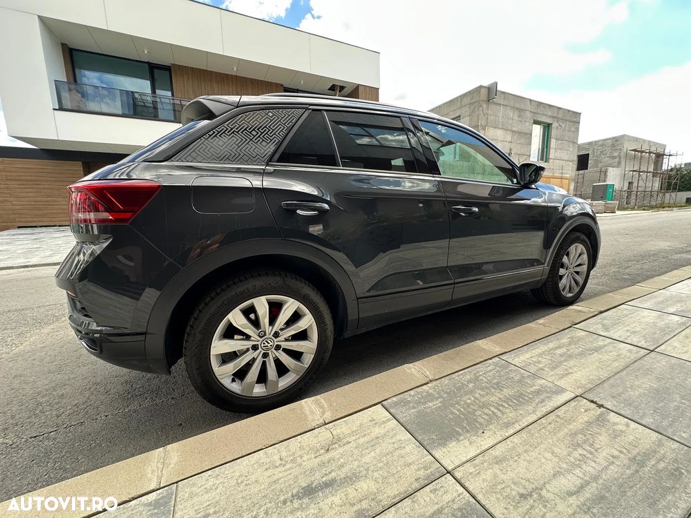 Volkswagen T-Roc - 4