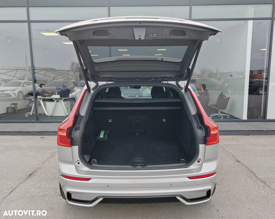 Volvo XC 60 - 32