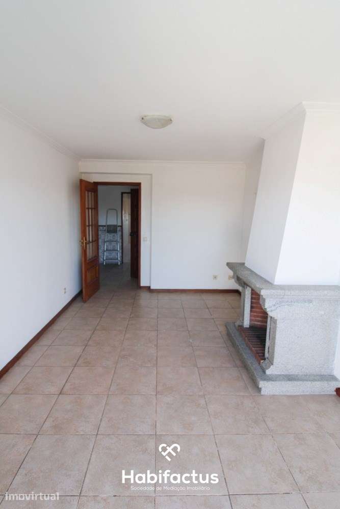Apartamento T2 - Cabanas de Viriato - Grande imagem: 3/10