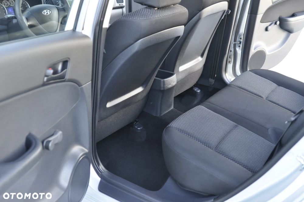 Hyundai i30 i30cw 1.4 blue Classic - 23