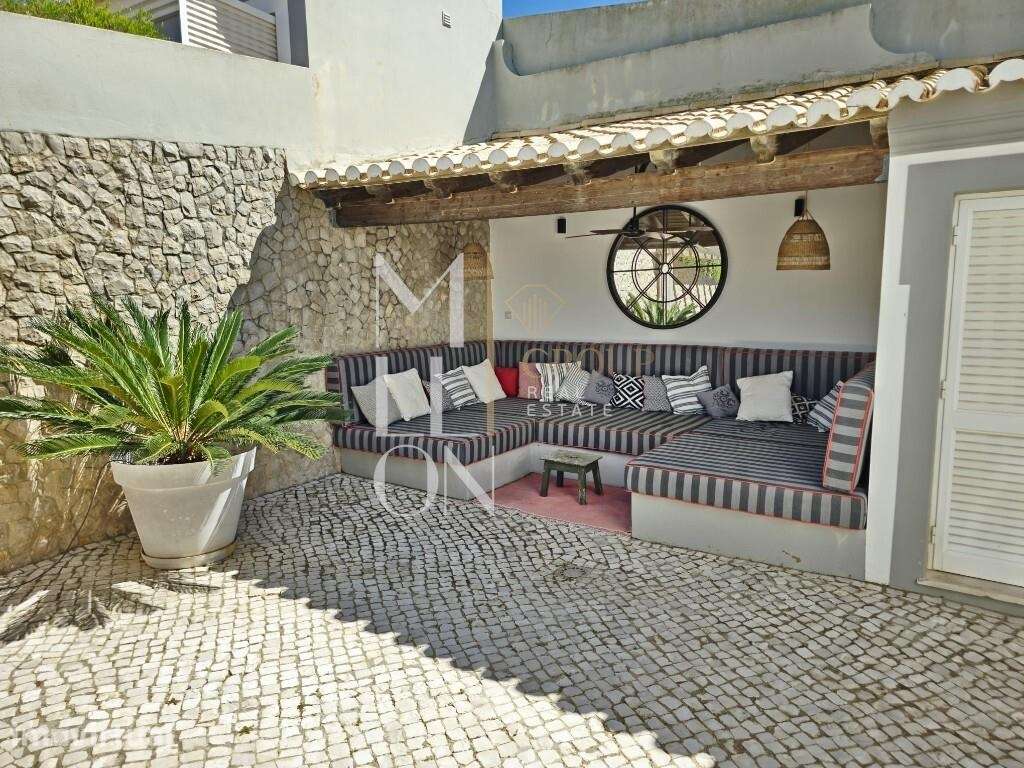 Moradia T3 360m2 | Lote 609m2 com Piscina Privada, Jardim e Garagem – - Grande imagem: 4/36