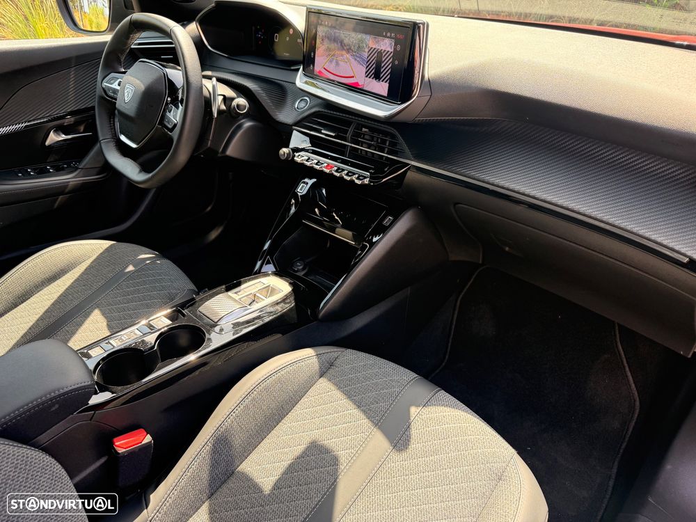 Peugeot 2008 PureTech 130 EAT8 Allure - 9