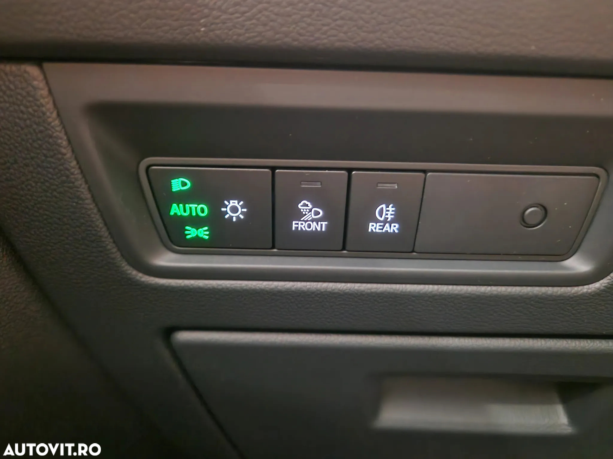 Volkswagen Touareg V6 TDI 4MOTION Elegance - 17