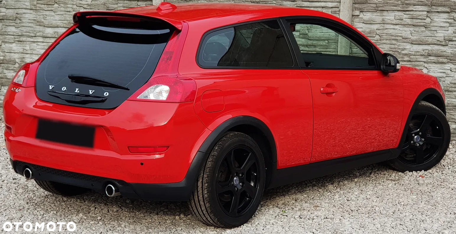 Volvo C30 D4 Momentum - 4