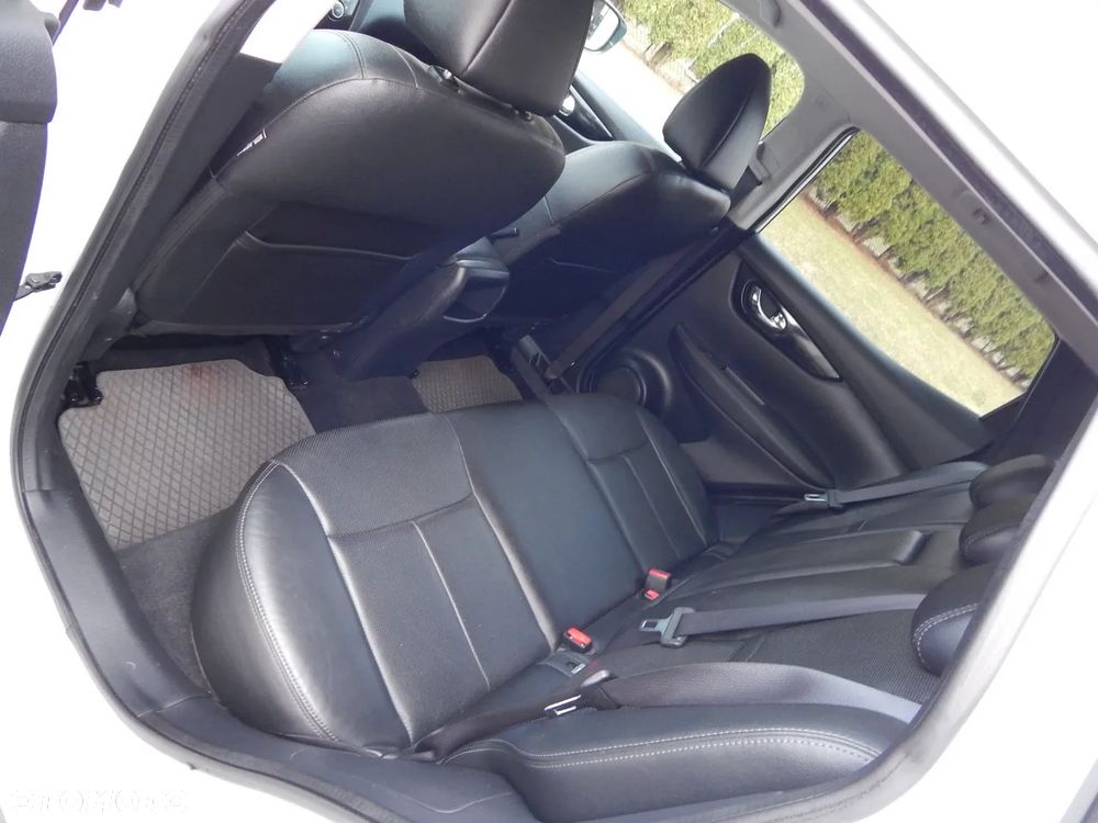 Nissan Qashqai 1.6 DCi ALL-MODE 4x4i TEKNA - 12