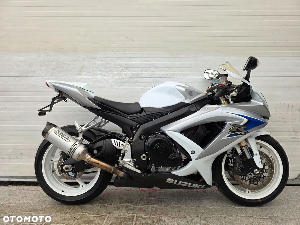 Suzuki GSX-R - 12