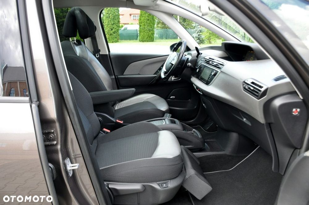 Citroën C4 Grand Picasso - 17