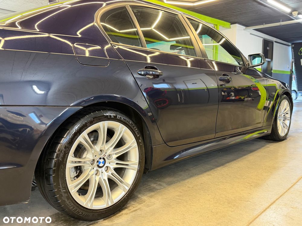 BMW Seria 5 535d - 15