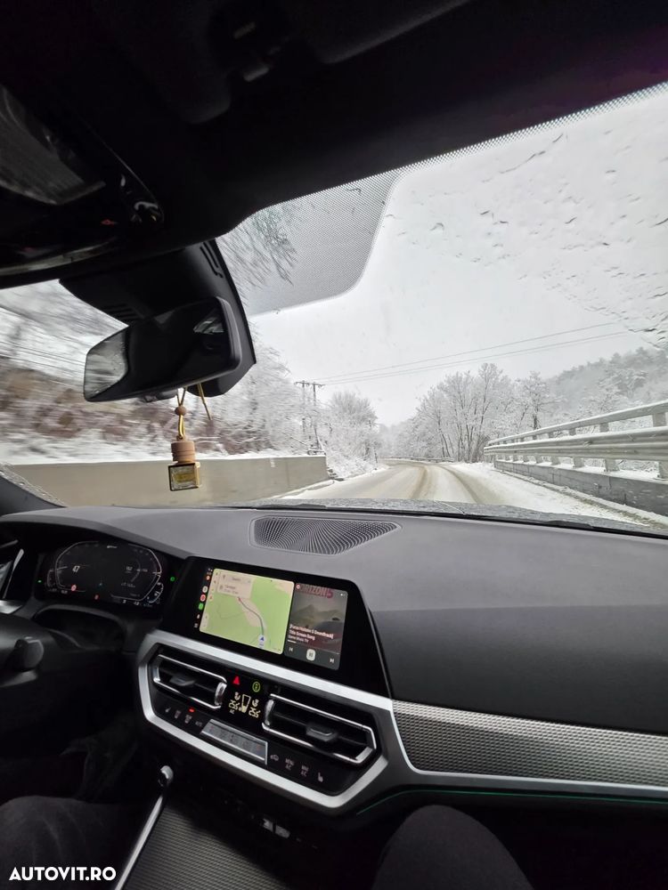 BMW Seria 3 330e xDrive AT PHEV - 11