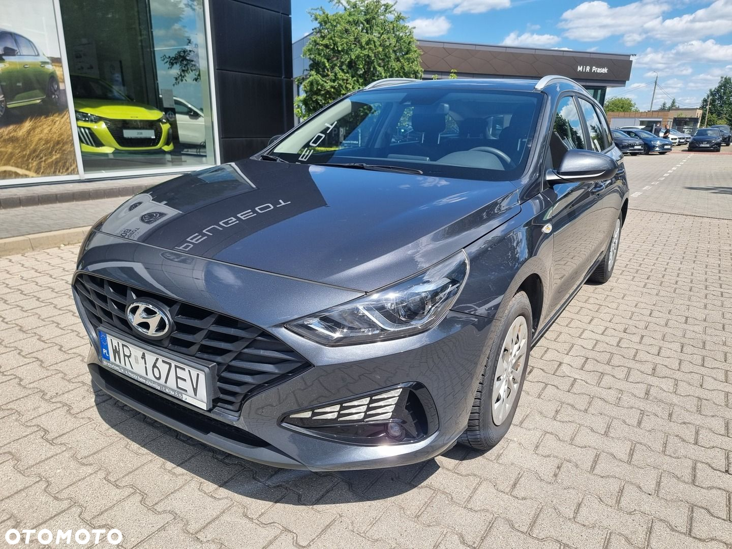 Hyundai i30 1.5 DPI Classic + - 9