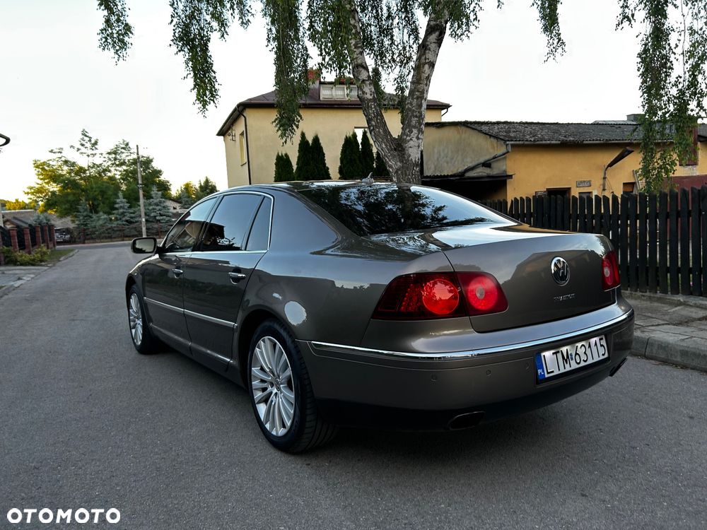 Volkswagen Phaeton 4.2 V8 4MOTION Automatik (5 Sitzer) Edition 6 - 7