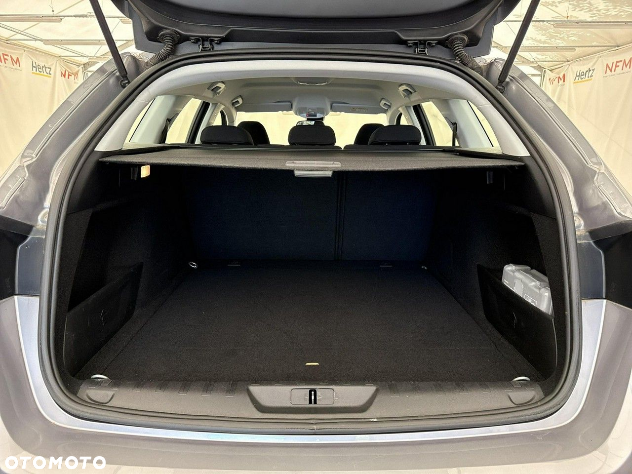 Peugeot 308 1.5 BlueHDi Active S&S - 19