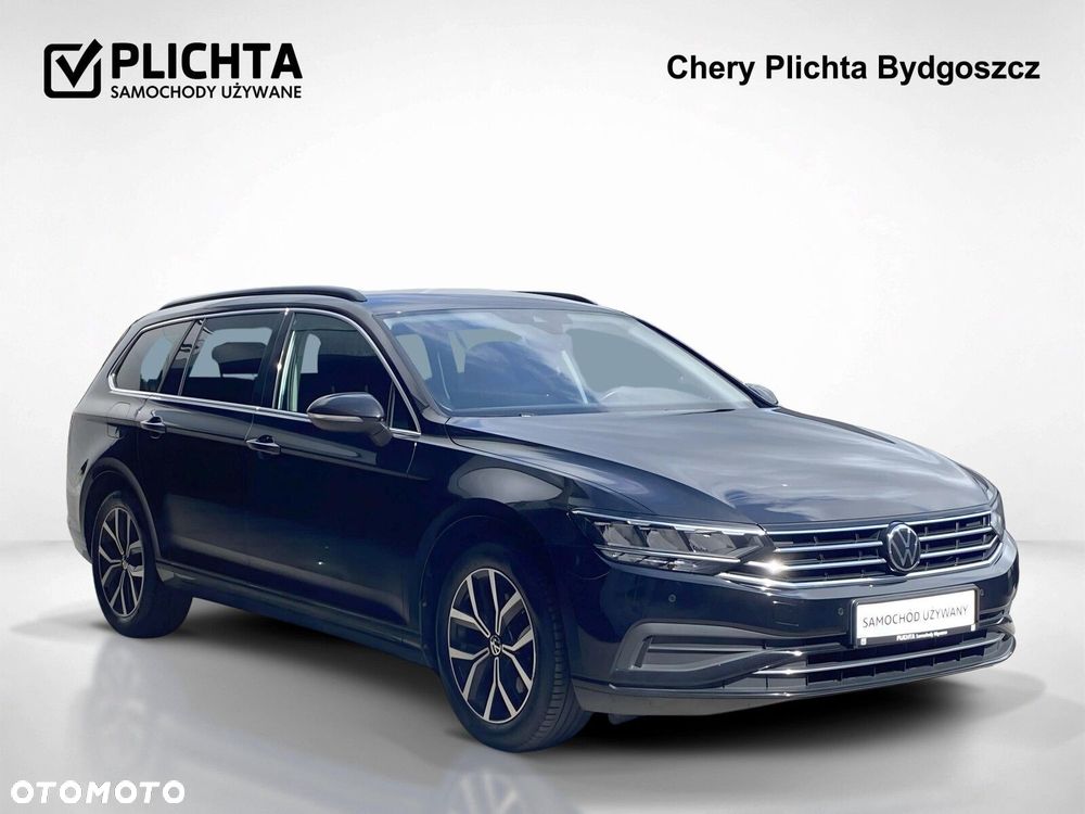 Volkswagen Passat - 8