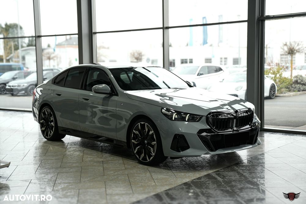BMW Seria 5 520i AT MHEV - 10