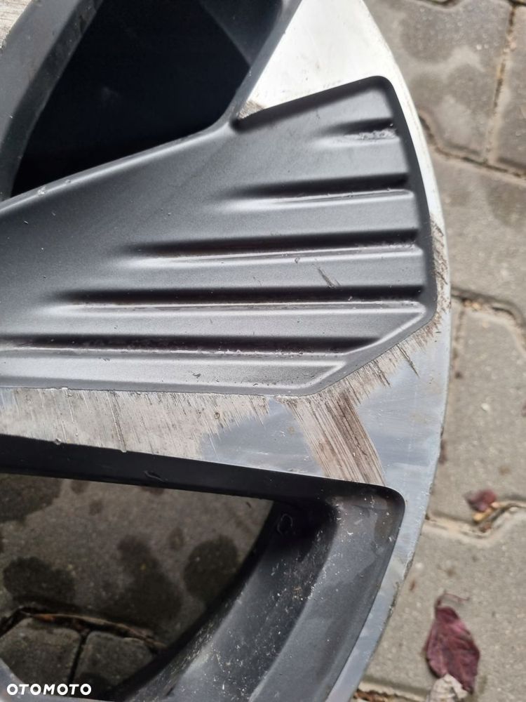 seat arona 6f9 7x18 et47 5x100 6f9601025g - 6