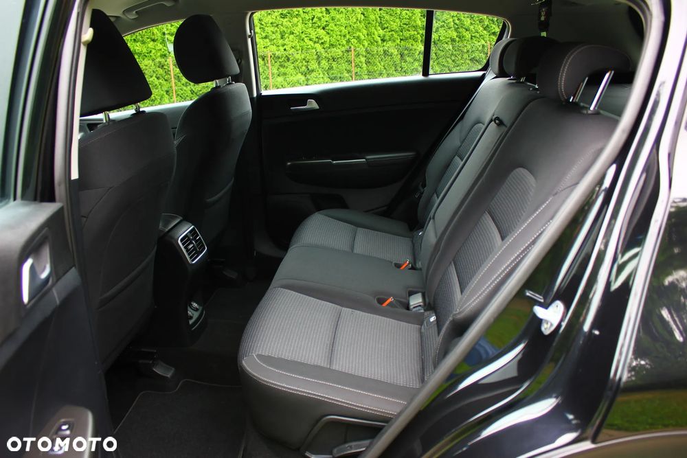 Kia Sportage 1.6 GDI L Business Line 2WD - 33