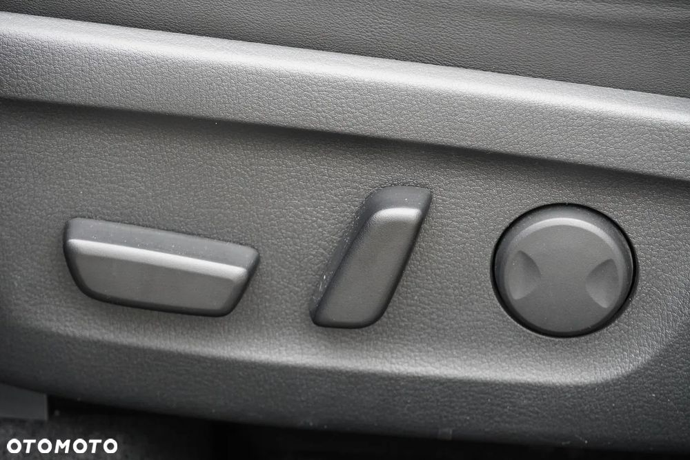 Mazda MX-30 R-EV PHEV Makoto - 26