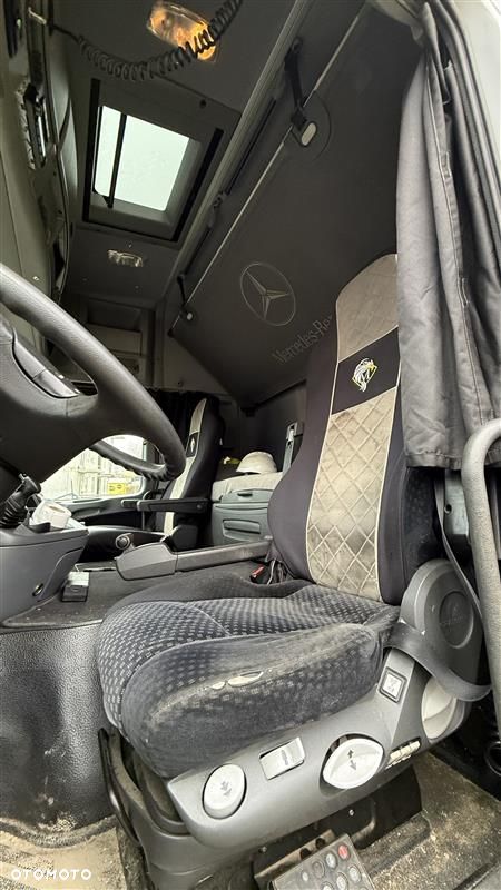 Mercedes-Benz ACTROS - 14