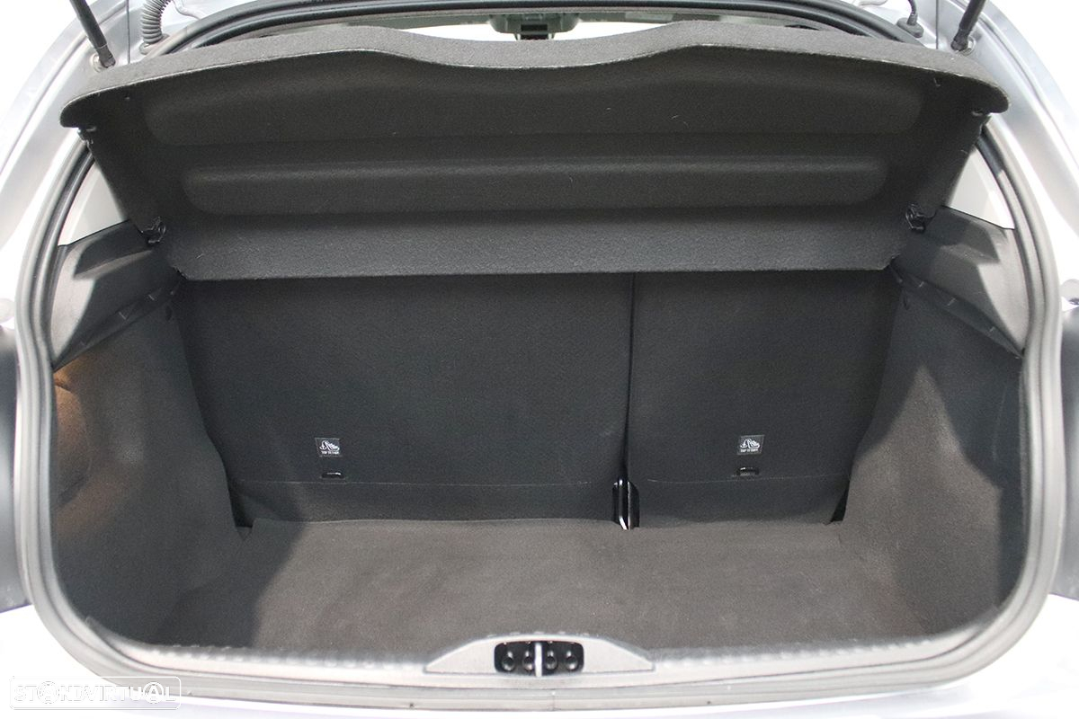 Citroën C3 1.2 PureTech Max - 24