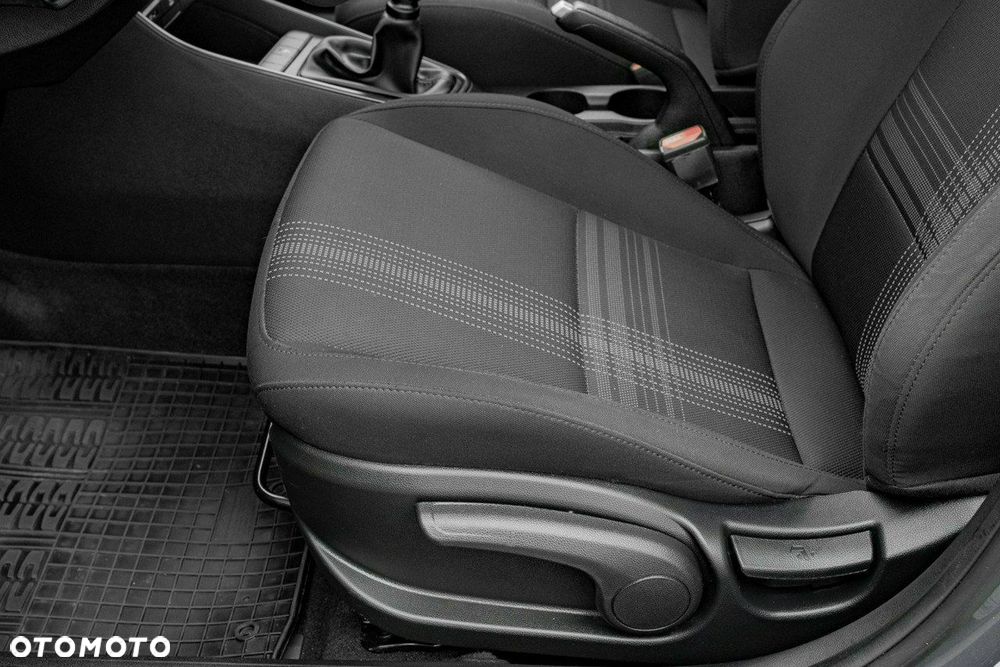 Hyundai i20 1.2 Pure - 14