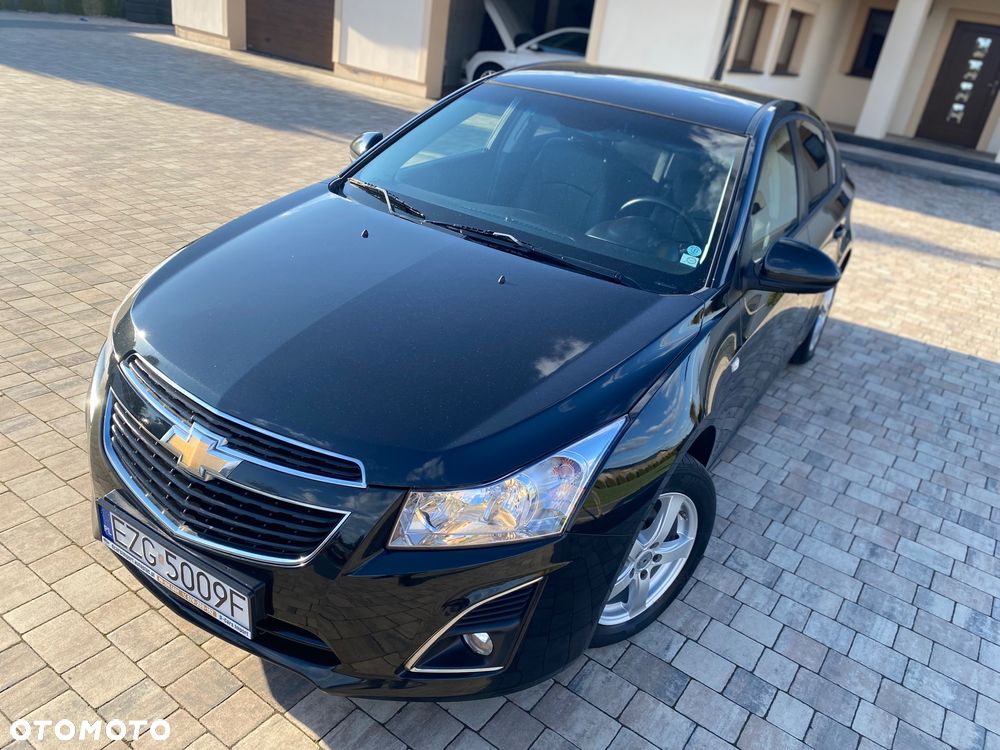 Chevrolet Cruze 1.8 LT - 9