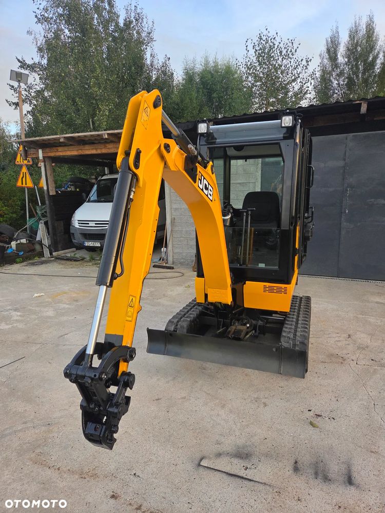 JCB 19C-1 - 4