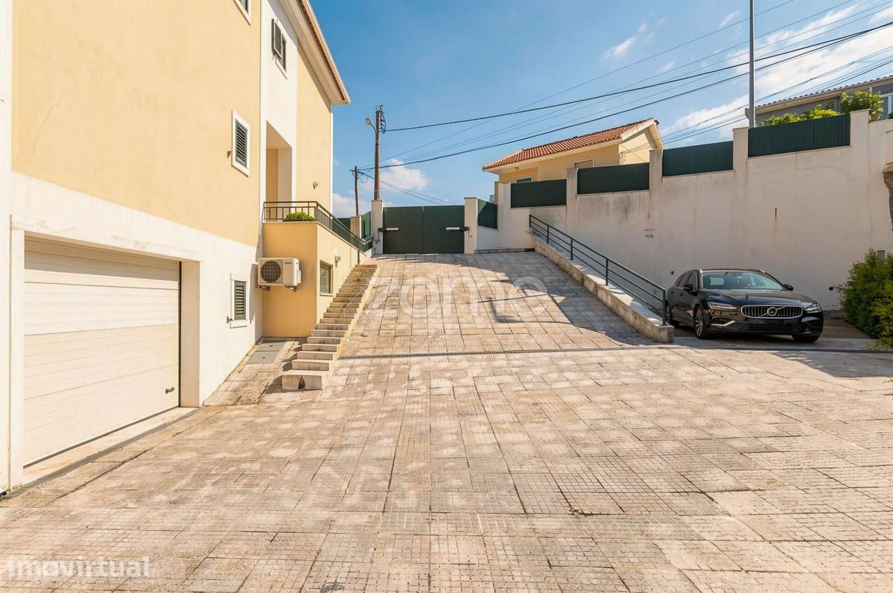 Moradia T4 - S. Domingos de Rana - Grande imagem: 4/50