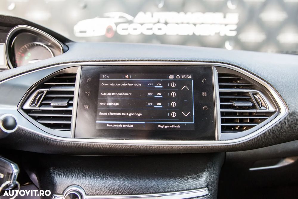 Peugeot 308 SW BlueHDi 100 Stop & Start Active - 26