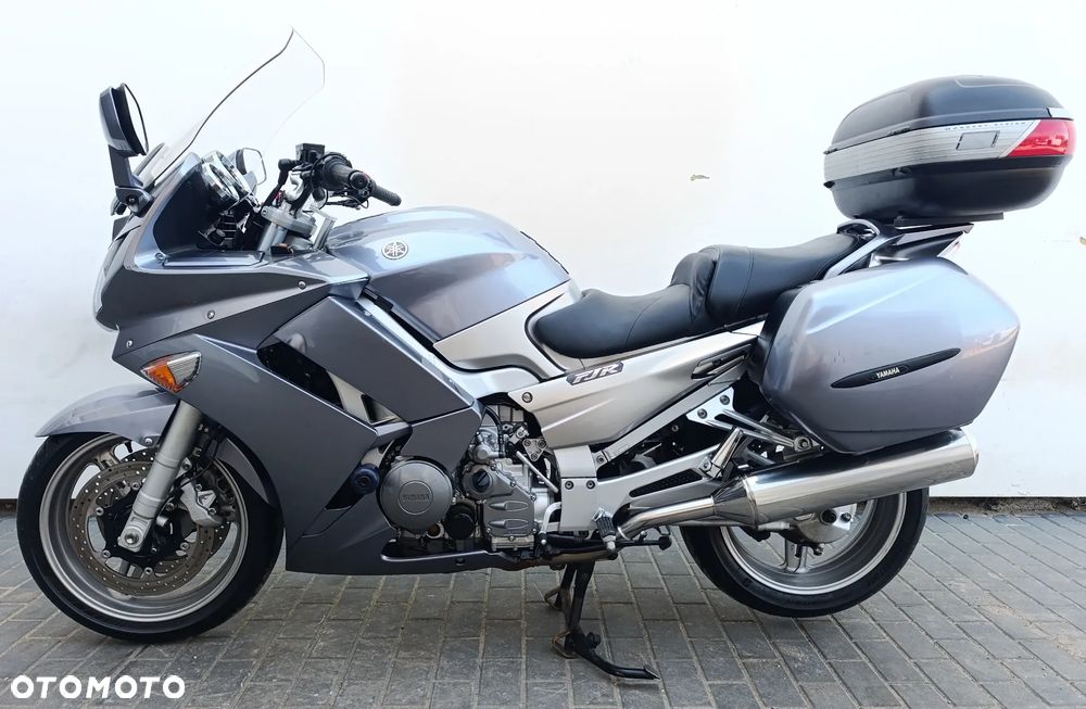 Yamaha FJR - 4