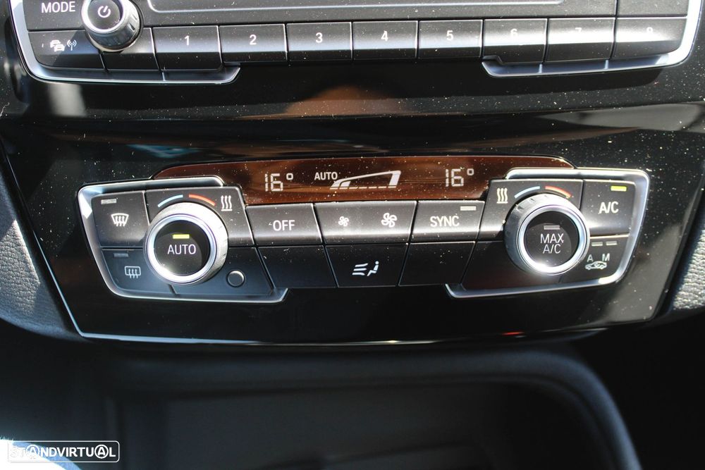 BMW X1 18 d sDrive Auto - 42