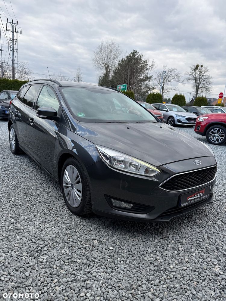 Ford Focus 1.5 TDCi DPF Start-Stopp-System Business - 10