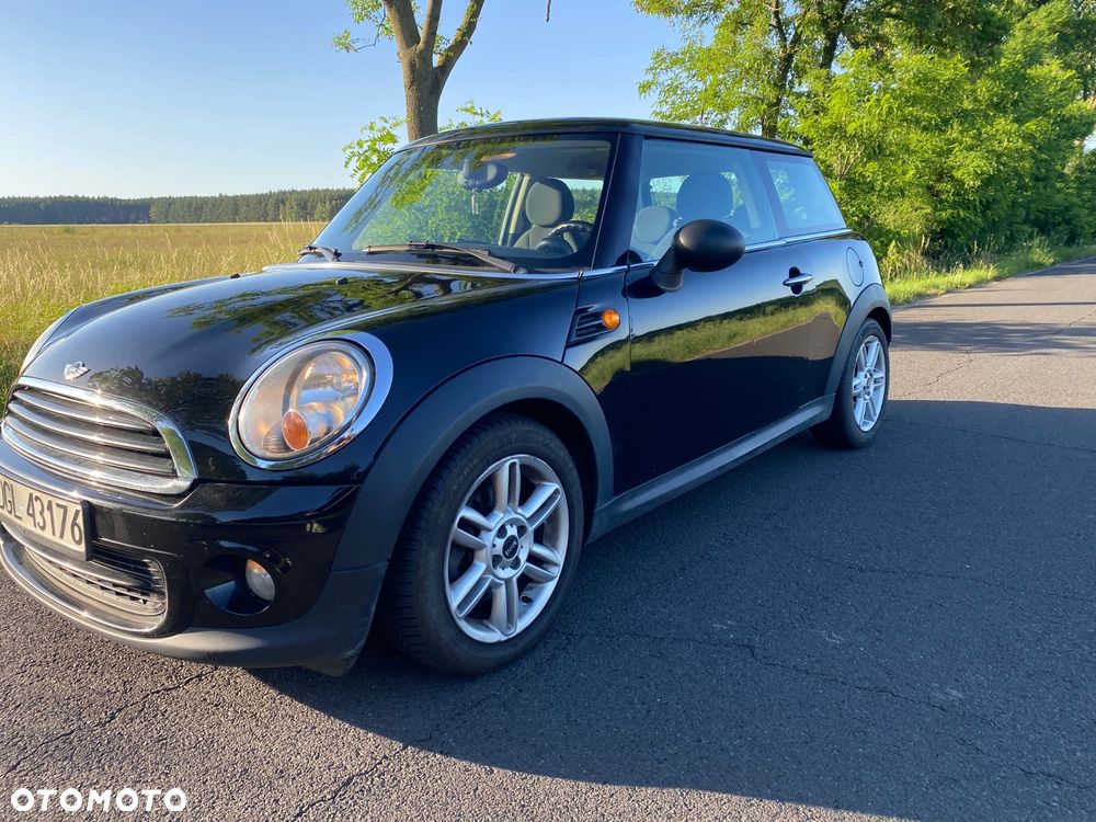 MINI ONE - 1