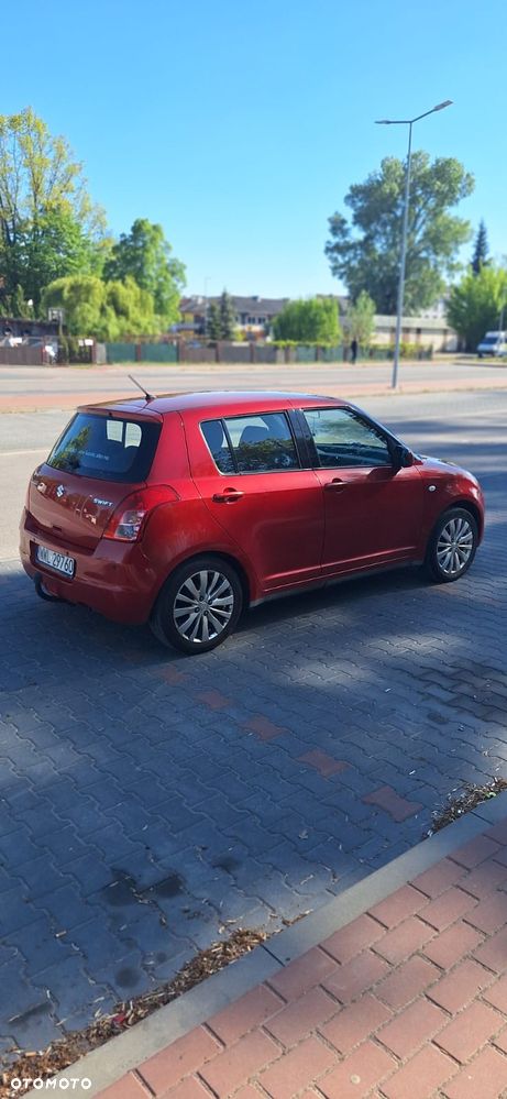 Suzuki Swift 1.5 GLX / Comfort - 11