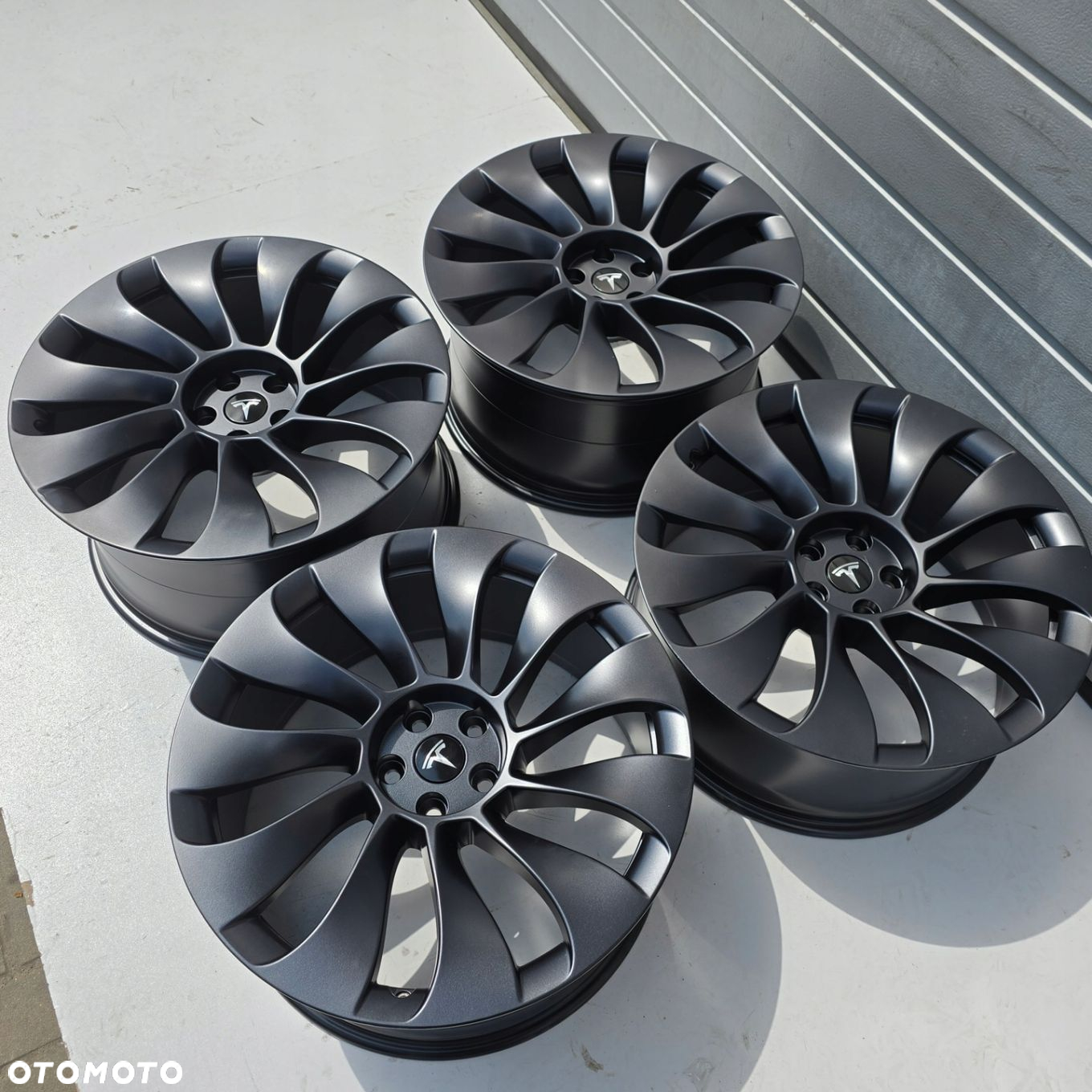 TESLA MODEL Y UBERTURBINE 5X114.3 21 ET40 JAK NOWE 4X - 2