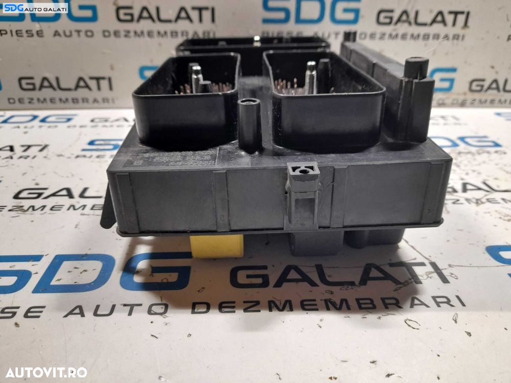 Unitate Calculator Panou Tablou Relee Sigurante Opel Zafira B 1.9 CDTI 2005 - 2011 Cod 13191131 5DK00866837 [N0148] - 5