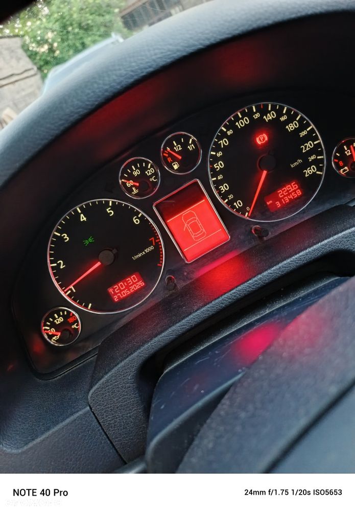 Audi A6 Avant - 8