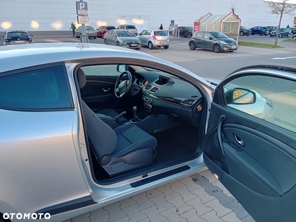 Renault Megane 1.5 dCi Dynamique - 8