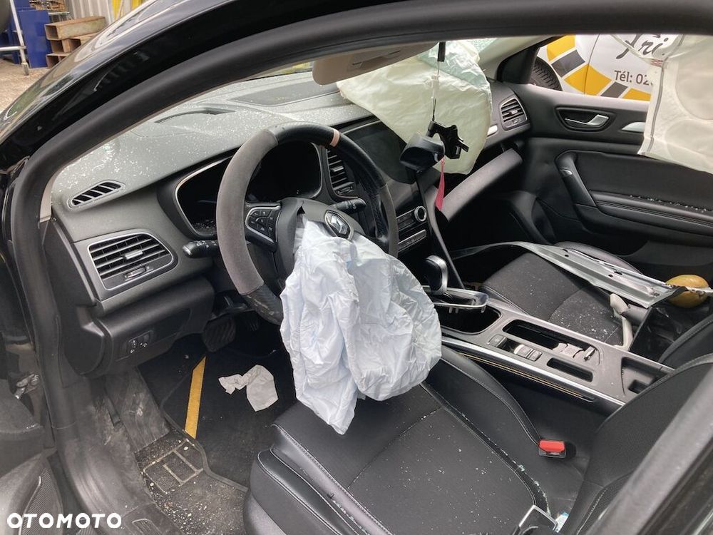 Renault Megane TCe 160 GPF EDC R.S LINE - 5