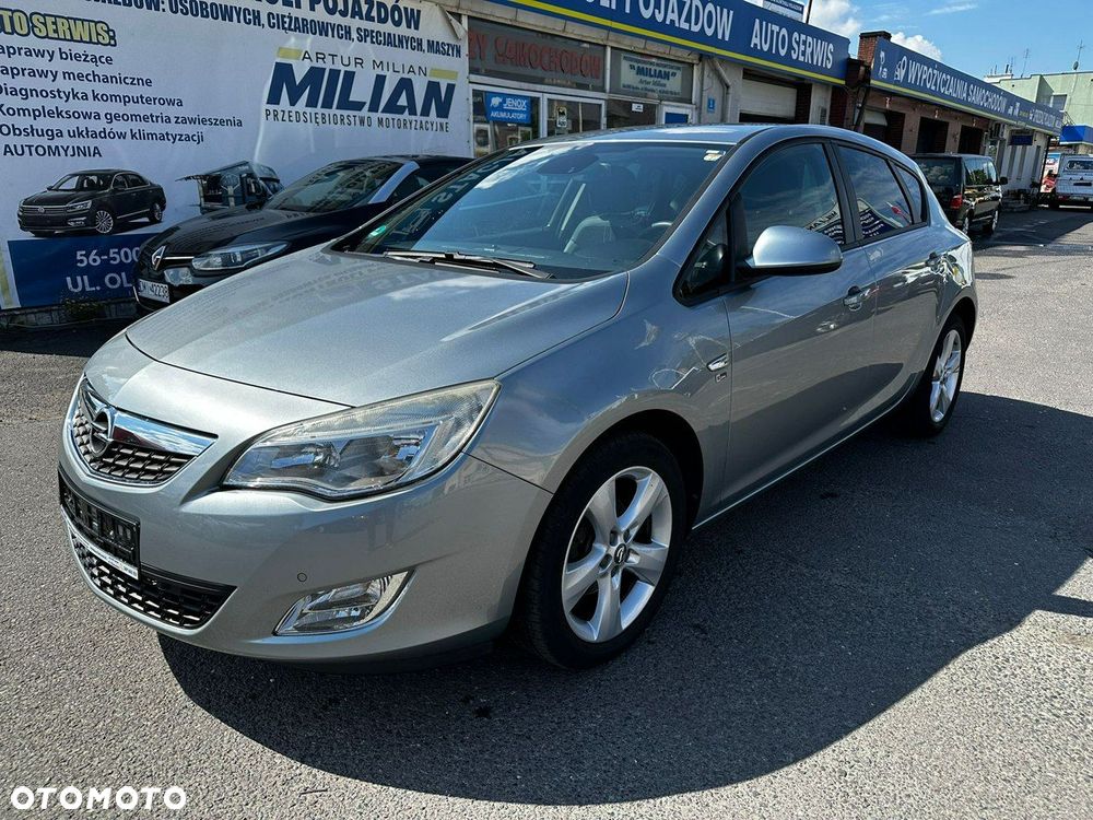 Opel Astra - 1