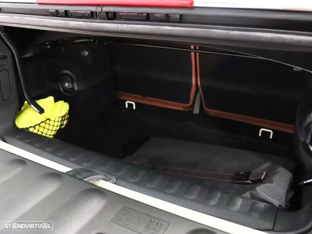 MINI Cabrio Cooper SD Auto Desportiva - 32