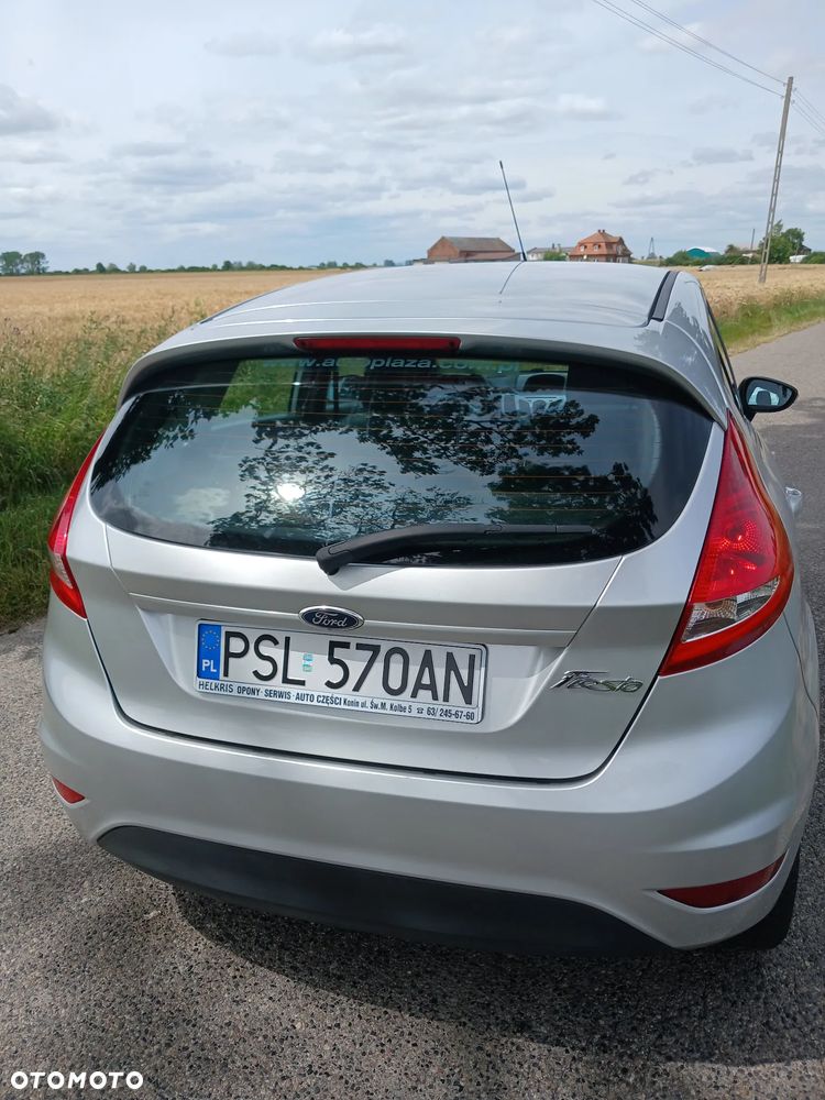 Ford Fiesta 1.25 Trend EU5 - 9