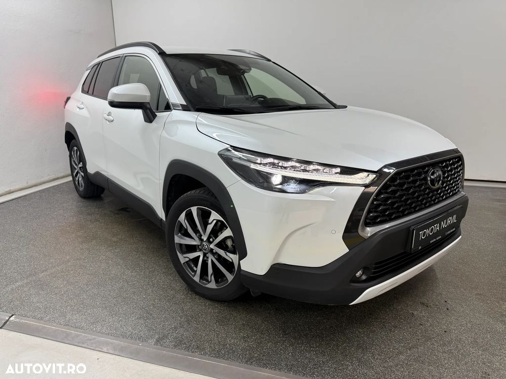 Toyota Corolla Cross - 2