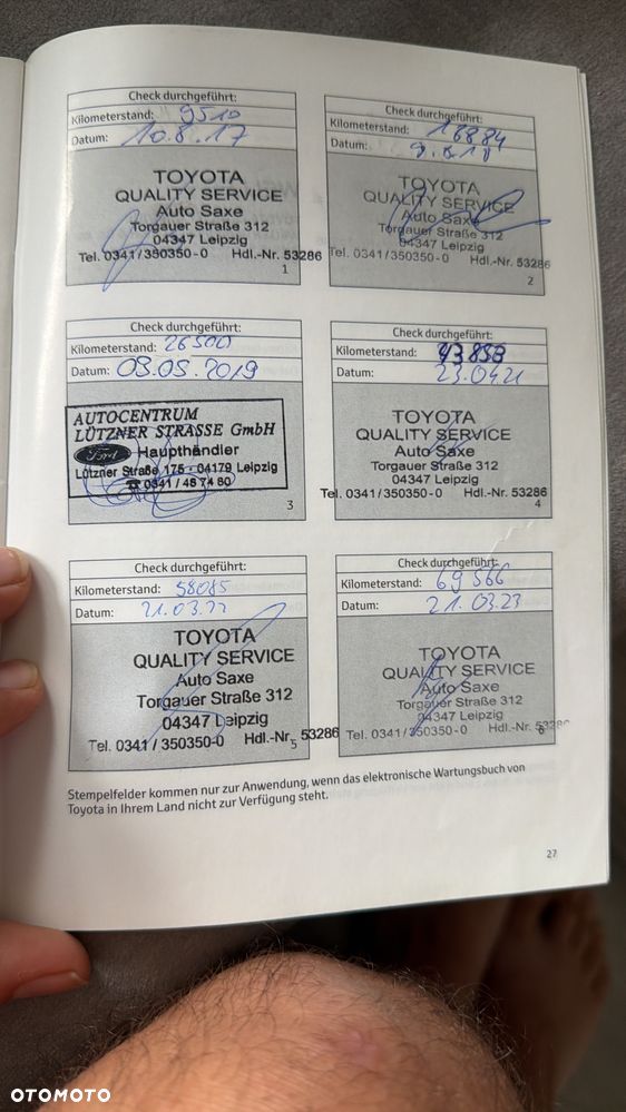 Toyota Auris - 16