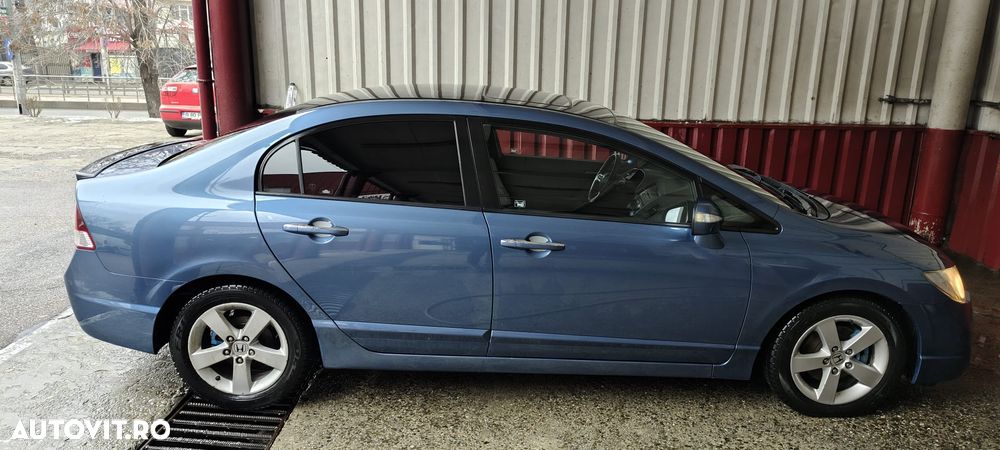 Honda Civic - 4
