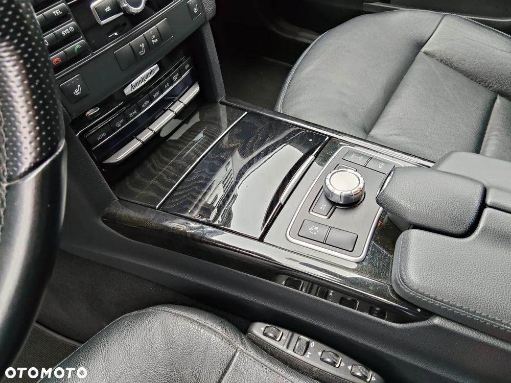 Mercedes-Benz Klasa E 350 CDI DPF 4Matic BlueEFFICIENCY 7G-TRONIC Avantgarde - 13